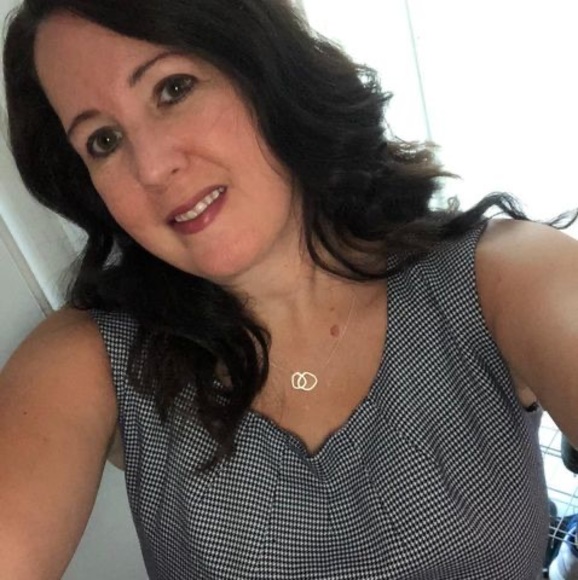 Meet your Posher, Sherry - Picture 1 of 1